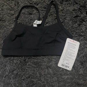 NWT LULULEMON sports bra